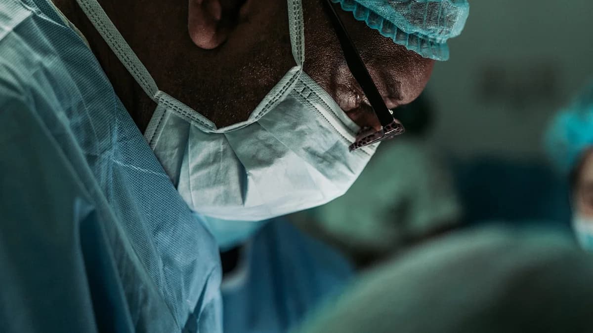 Digitale Patientengewinnung für Arztpraxen & MVZs (2026): Privatpatienten & Selbstzahler systematisch gewinnen